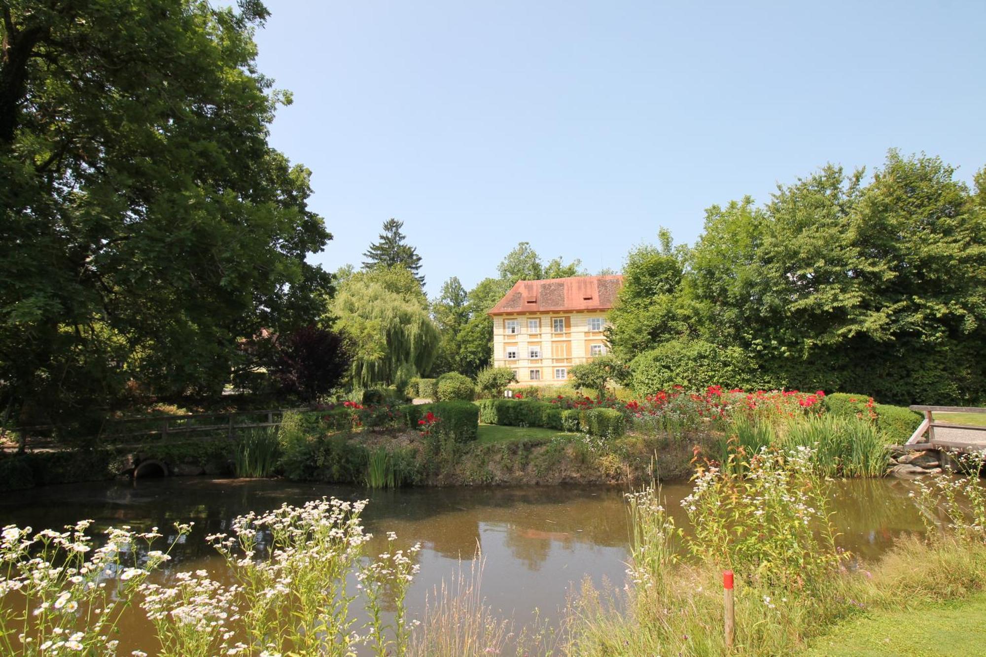 Schloss Frauenthal Apartment Deutschlandsberg Exterior photo