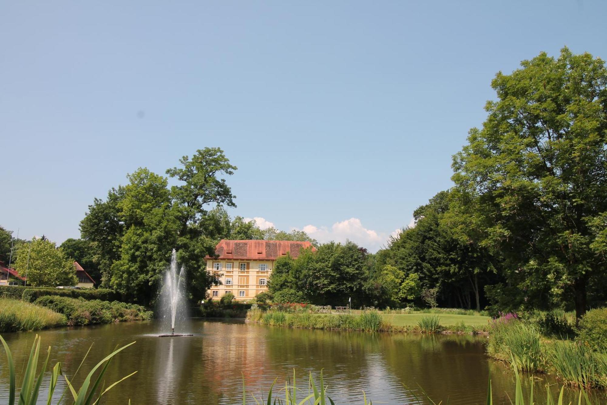 Schloss Frauenthal Apartment Deutschlandsberg Exterior photo